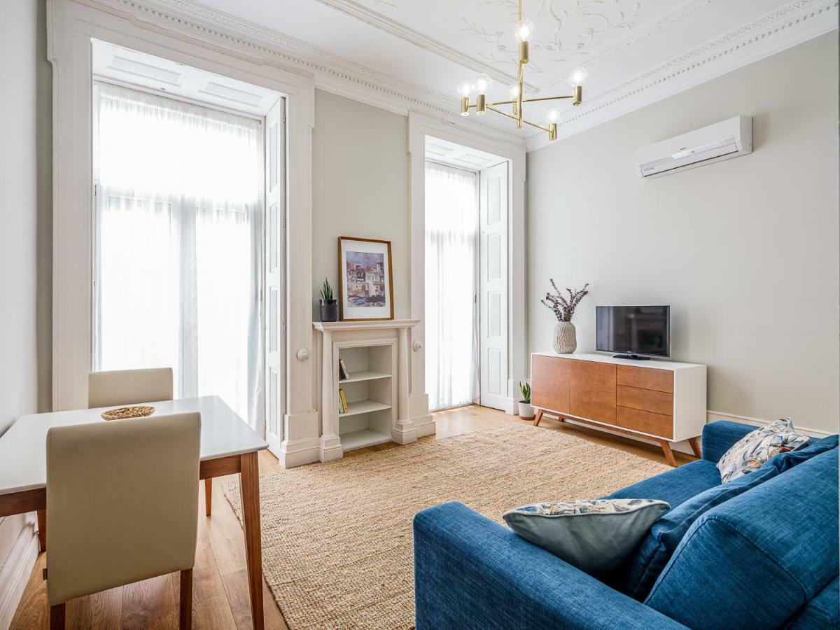 View Apartamento *